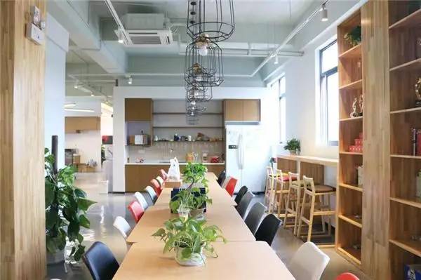 孵化器探訪 | 在3W COFFICE，體驗(yàn)共享辦公與企業(yè)服務(wù)的融合生態(tài)